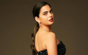 Isha Ambani Stuns in Black Outfit, Customized Hermès Kelly Bag Steals the Spotlight