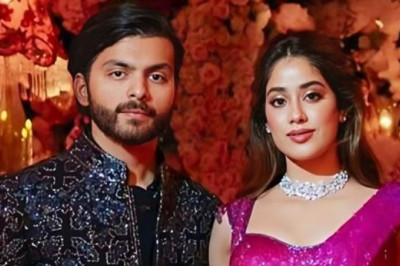 Janhvi Kapoor's Sweet Comment on Shikhar Pahariya's Photos Sparks Jealousy Among Fans