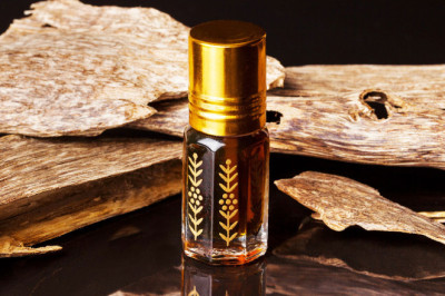 Oud Fragrance Allure: A Perfume Beyond Time