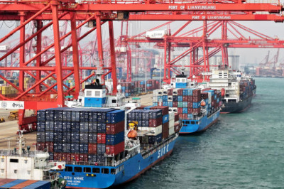 Trump Pauses Global Tariffs for 90 Days, Slaps 125% Duty on China